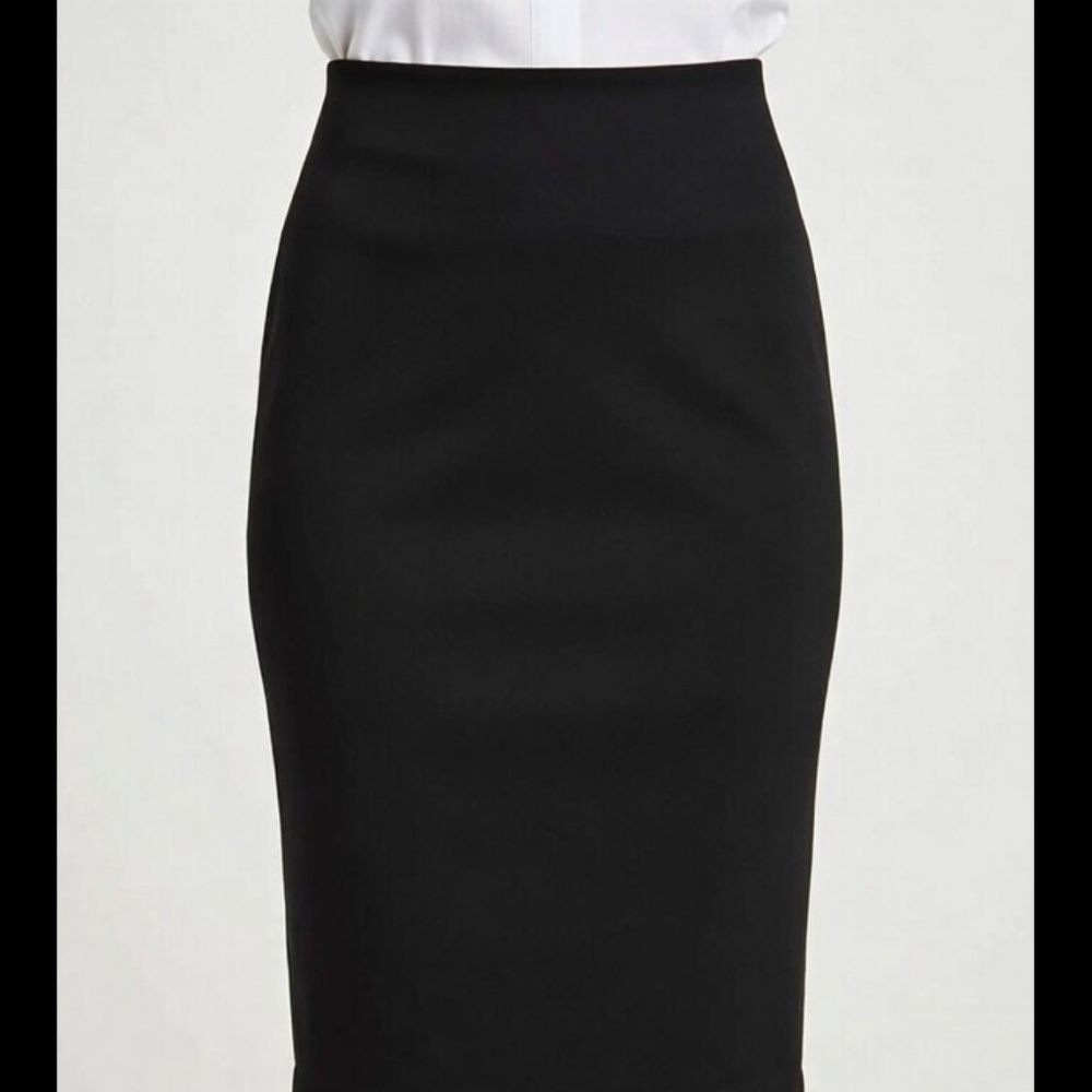 Dolce & Gabbana Classic black pencil skirt